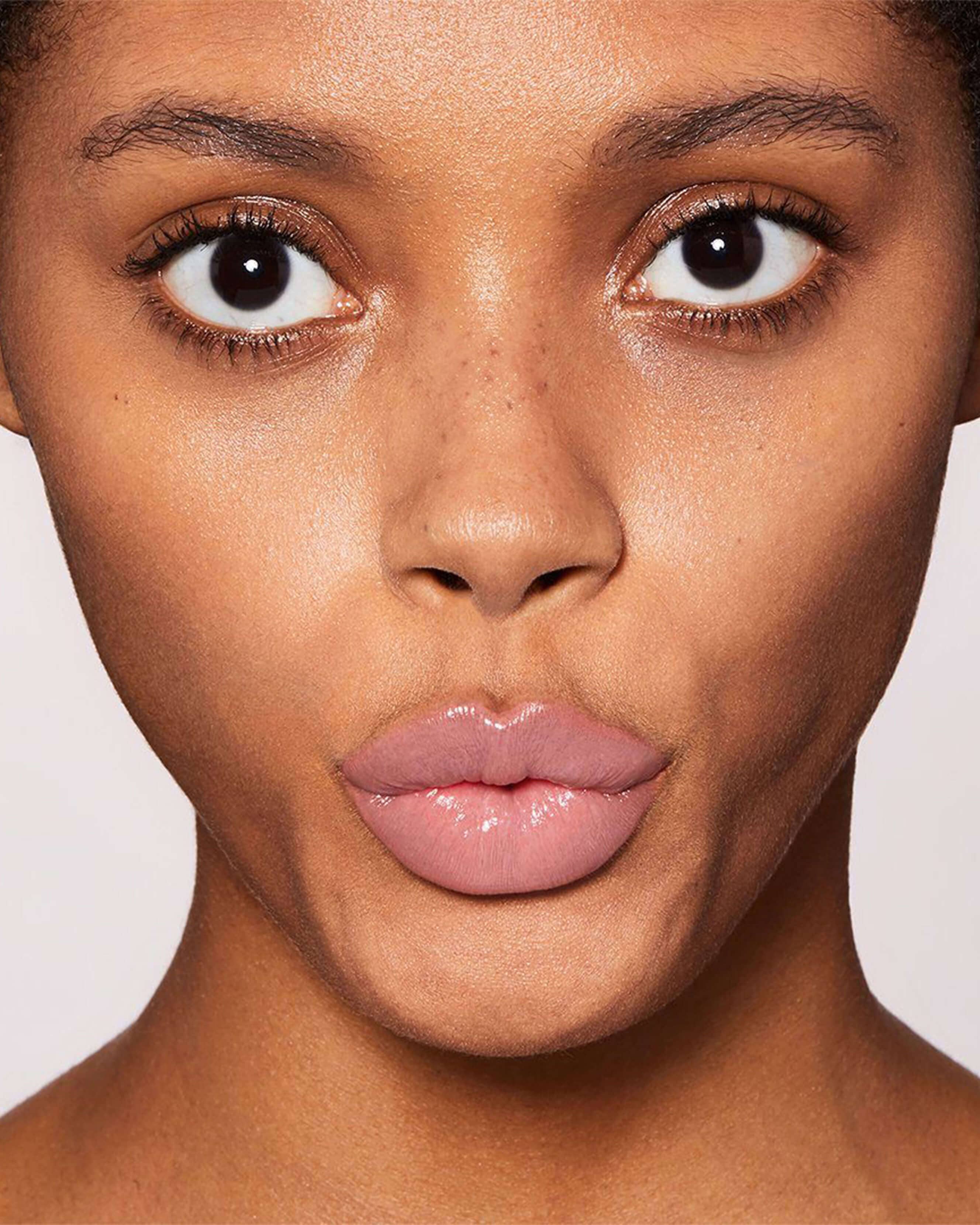 Squeaky Clean Liquid Lip Balm - Lou Lou 5