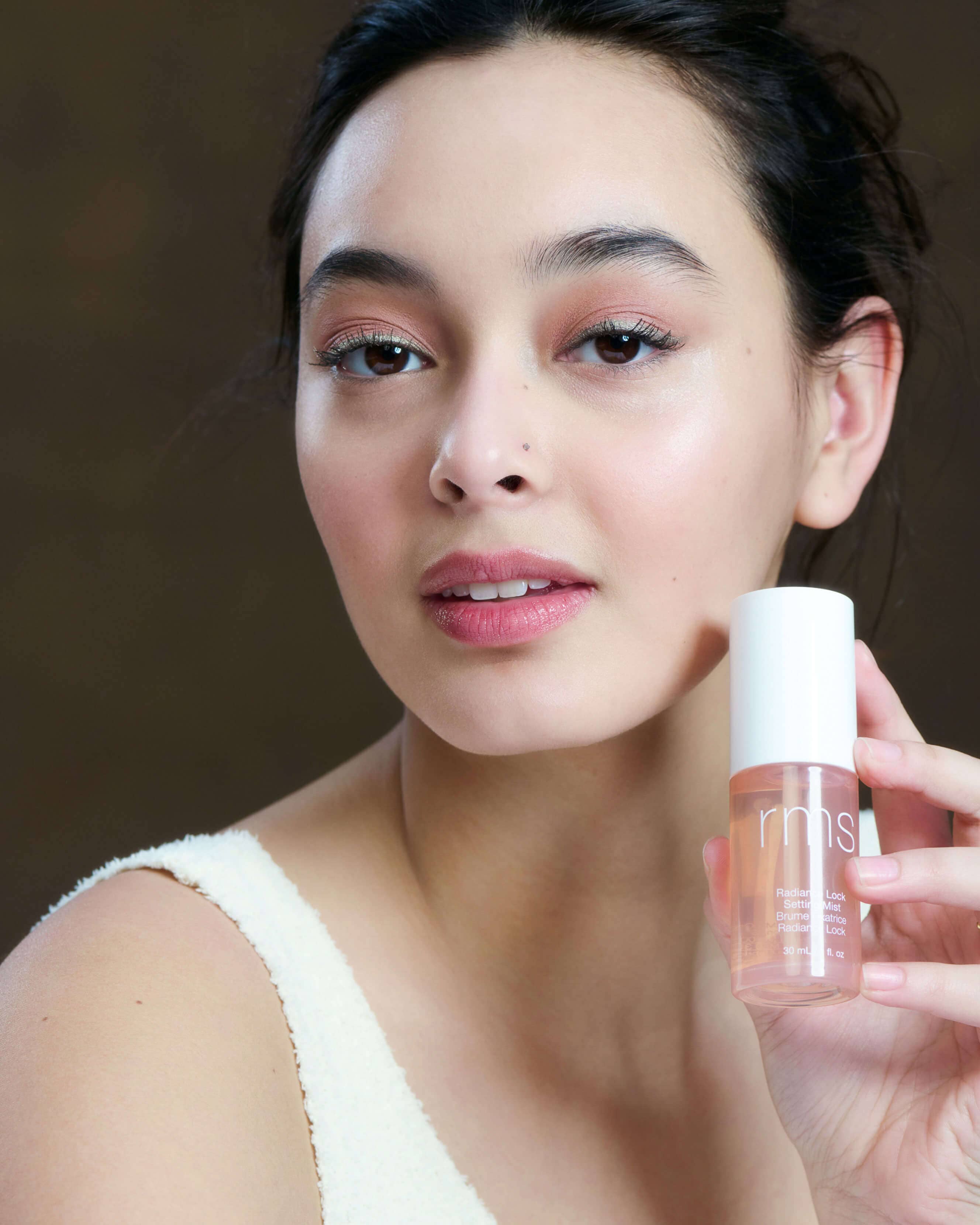 Radiance Lock Setting Mist 2